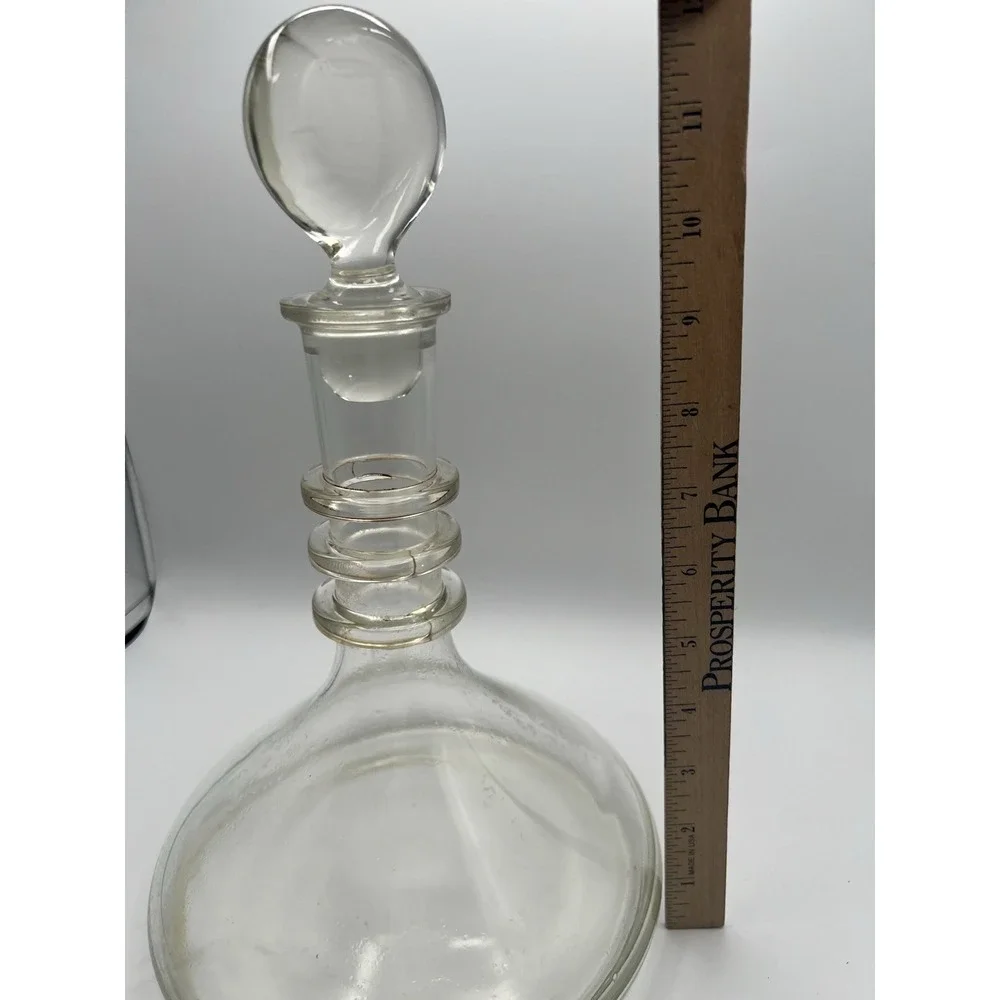 Clear Glass Ship's Ring Decanter Liquor Wine Whiskey Stopper Wide‎ Bottom VTG AC